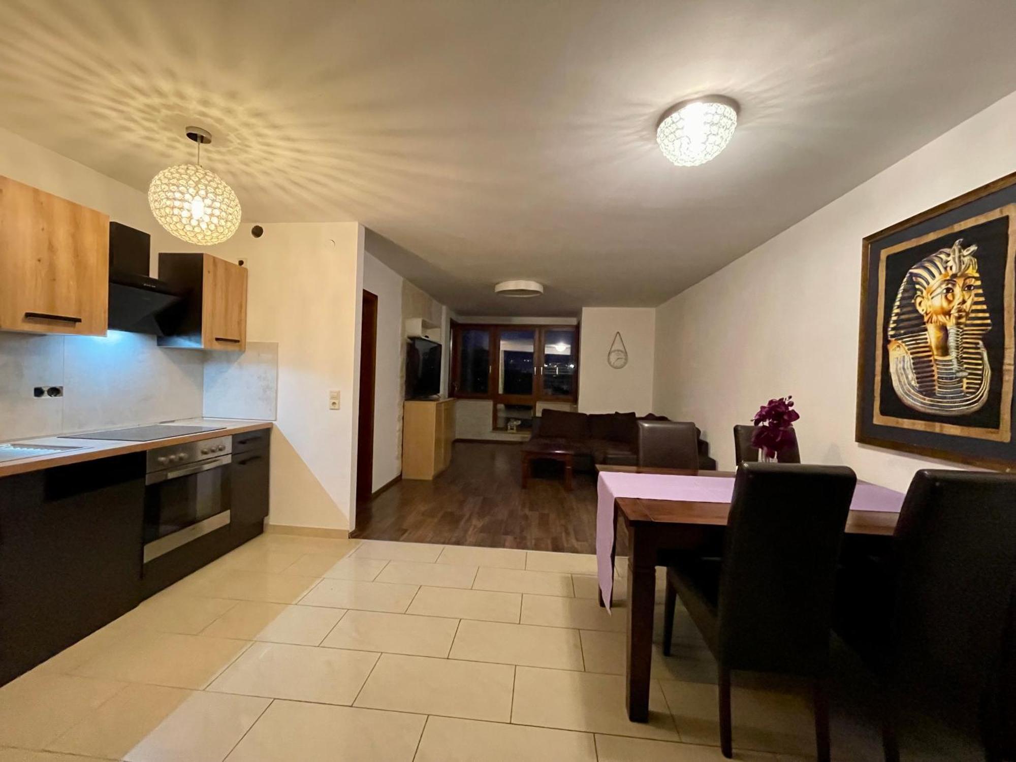 Wunderschoenes Apartment In Der Goldstadt Pforzheim Extérieur photo