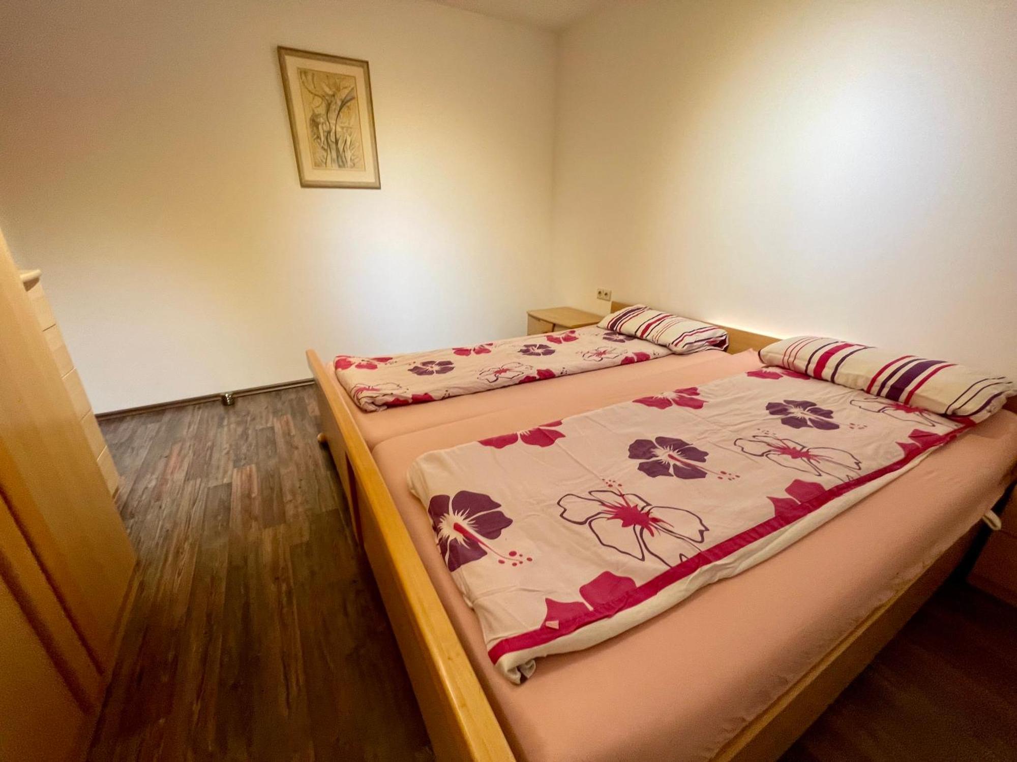 Wunderschoenes Apartment In Der Goldstadt Pforzheim Extérieur photo